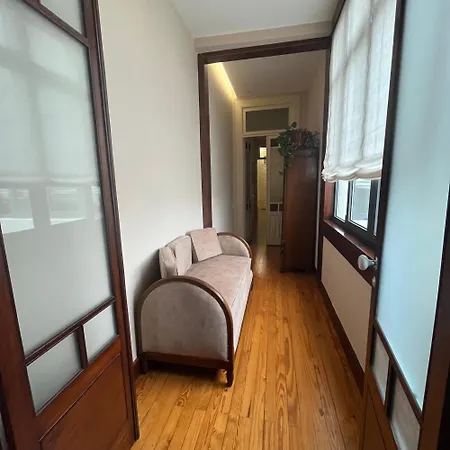 Bed & Breakfast Camelia Oporto