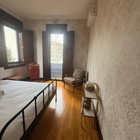 Couette-café Camélia 4*