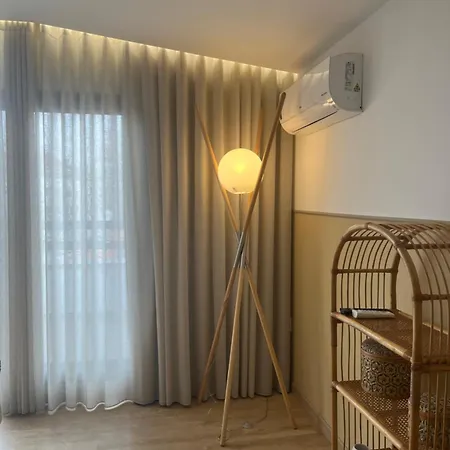 Nocleg ze śniadaniem Camelia 3*