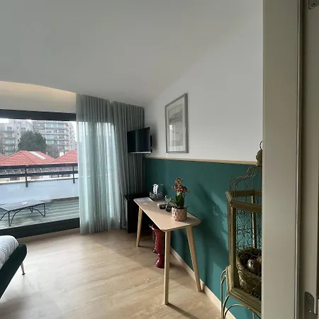 Nocleg ze śniadaniem Camelia 3*