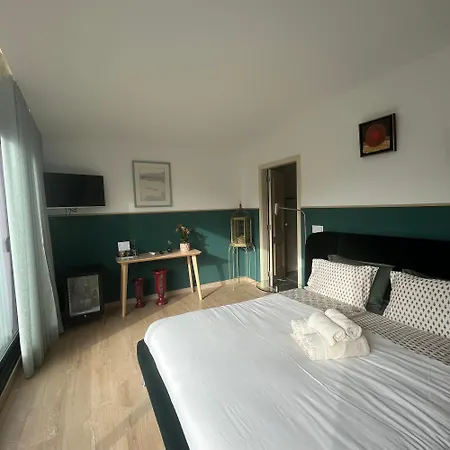 Bed and breakfast Camélia 3*